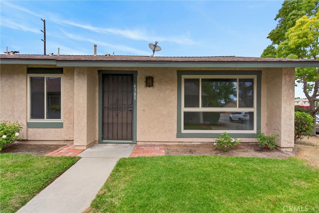 6305 La Mirada Way Riverside, CA 92504 - Photo 1 of 31