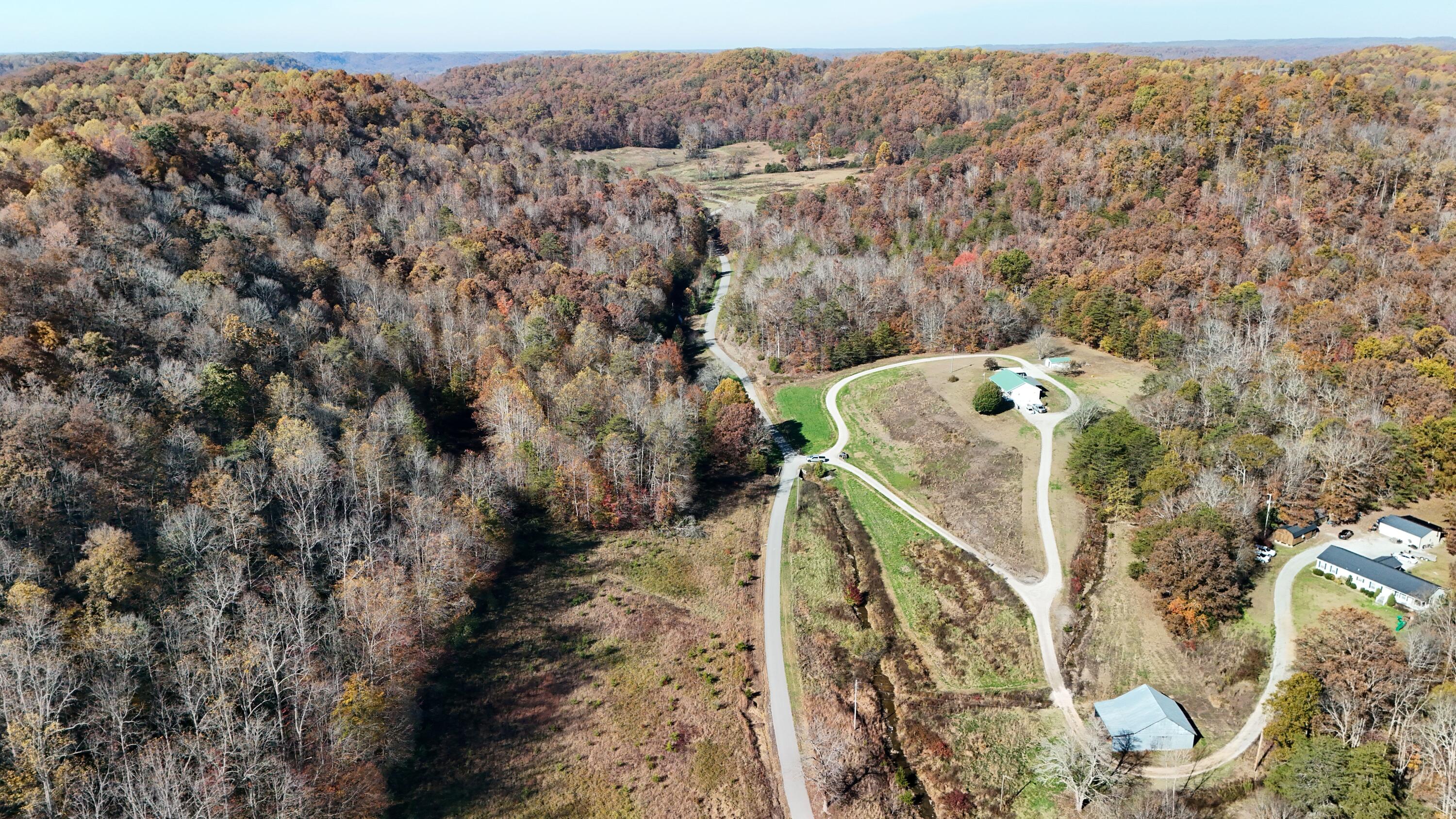 286 East Doe Creek Road Liberty, KY 42539 - Photo 5 of 62 DJI_20251104110701_0031_D