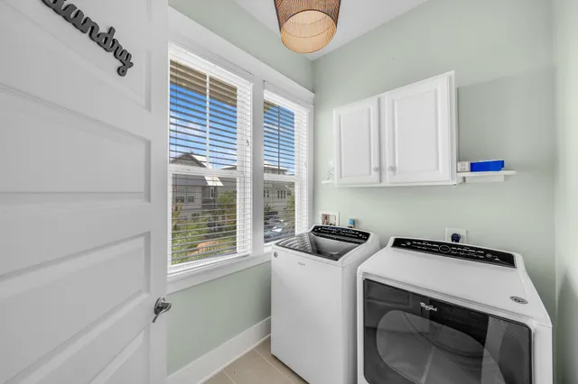 a view of an outdoor sitting area with furniture