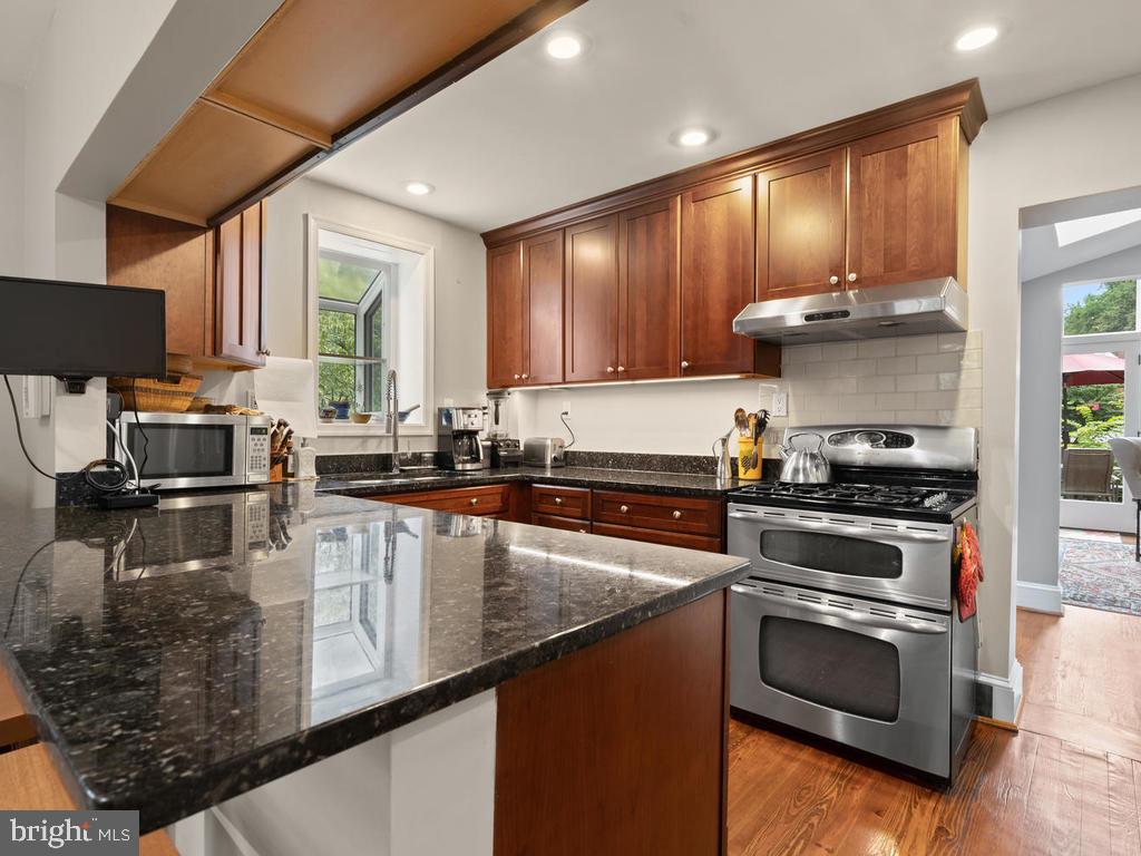4008 Tennyson Road University Park, MD 20782 - Photo 11 of 38 Kitchen (SS Appliances & Recessed Lighting)