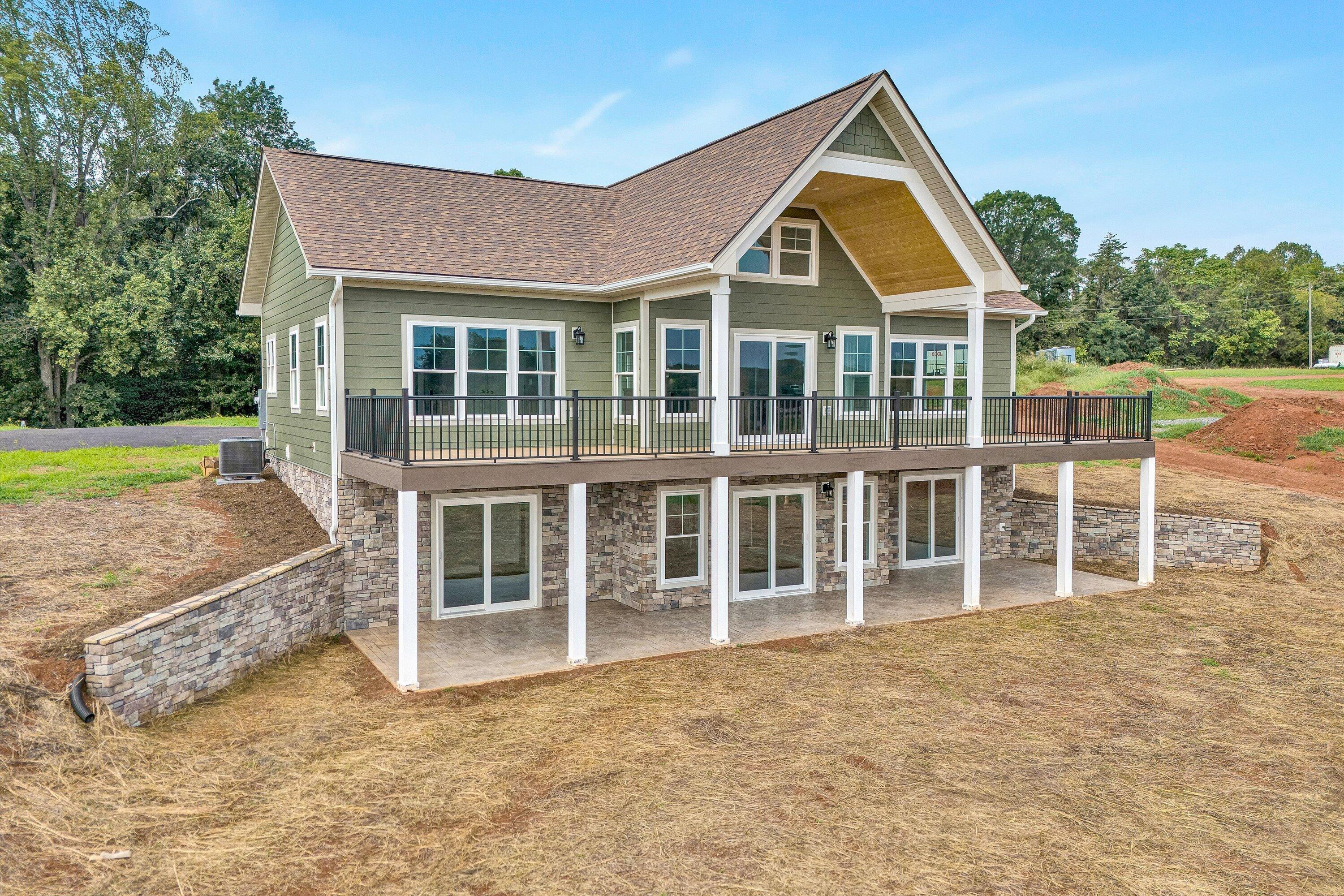 6990 Horseshoe Bend Road Goodview, VA 24095 - Photo 4 of 69 03-DJI_20260811104520_0050