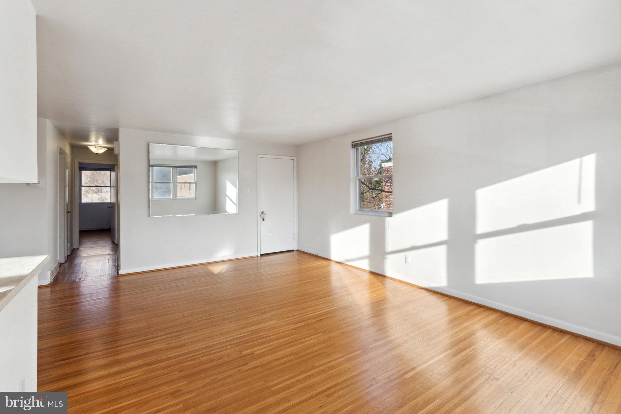 19 Windsor Road Glenside, PA 19038 - Photo 6 of 21 Gallery Image 6