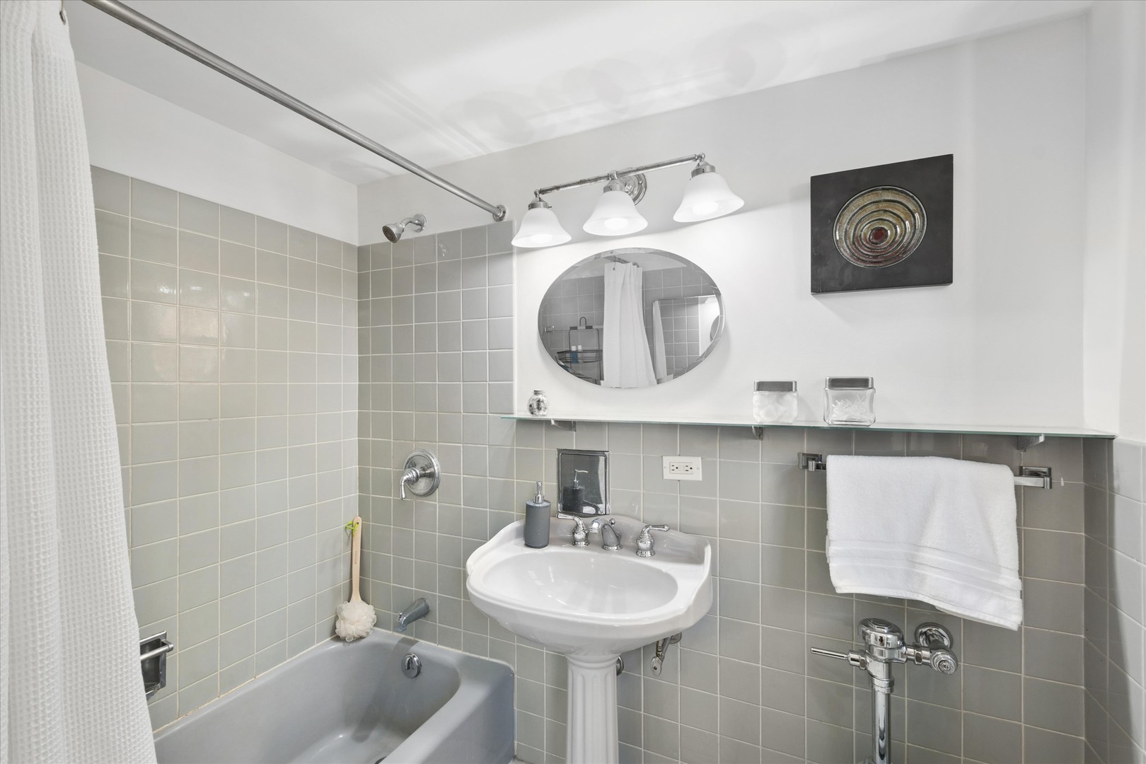 850 North Dewitt Place, Unit 15K Chicago, IL 60611 - Photo 11 of 18