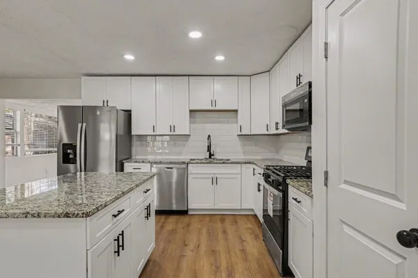 $325,000 | 1296 Todiway Court, Jonesboro, GA 30238