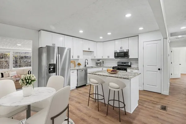 $325,000 | 1296 Todiway Court, Jonesboro, GA 30238