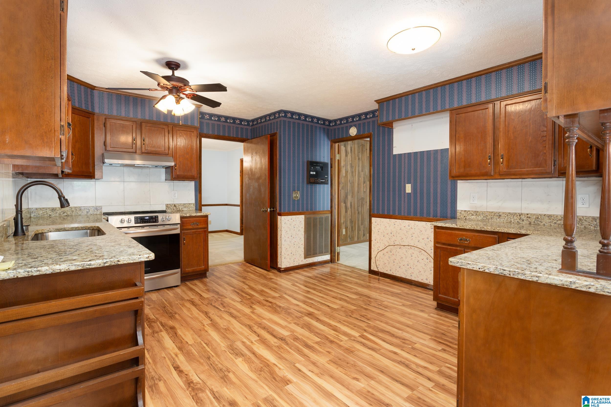 2200 Henry Road Anniston, AL 36207 - Photo 10 of 37