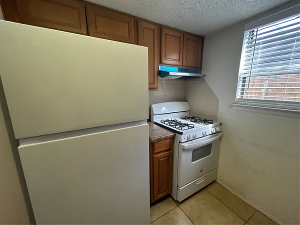 $1,500 | 12415 Deer Falls Drive, Unit A, Austin, TX 78729