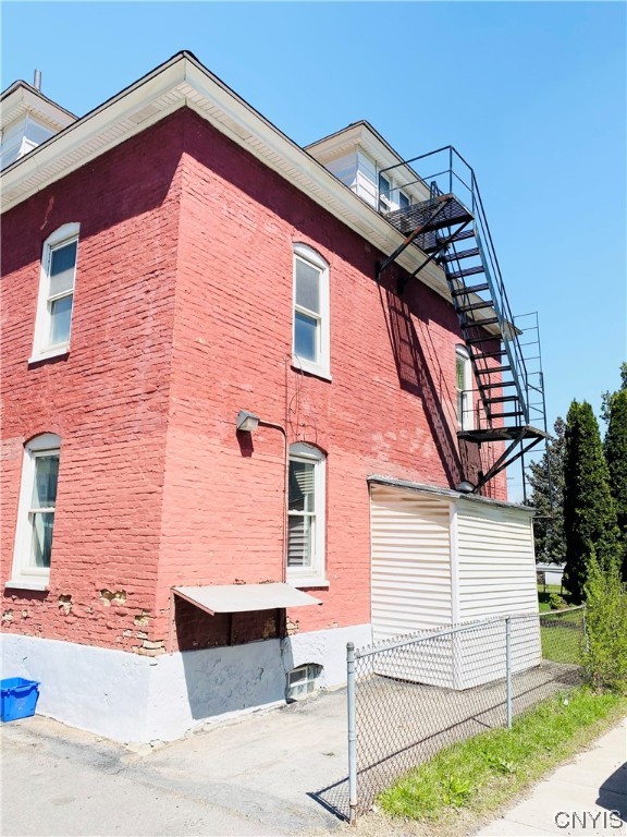 117 Woods Road Geddes, NY 13209 - Photo 38 of 41 Exterior