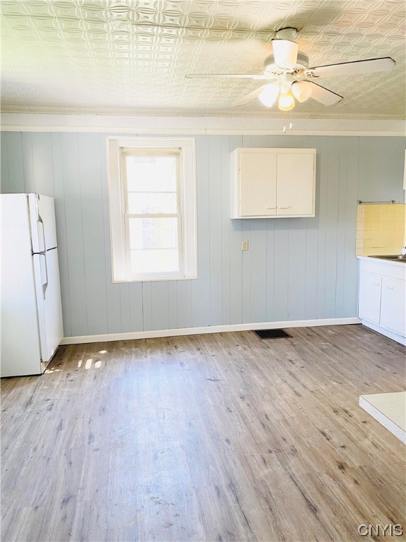 117 Woods Road Geddes, NY 13209 - Photo 4 of 41 Apartment 1 Kitchen