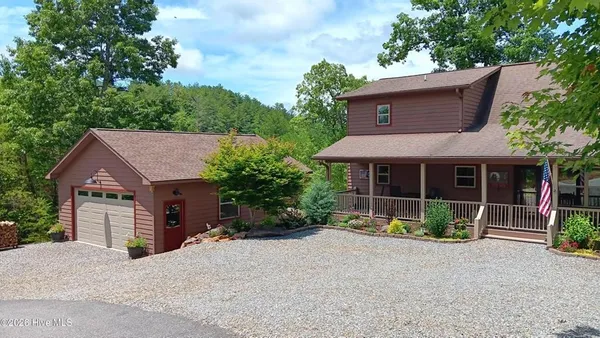 $475,000 | 175 Pin Oak Ridge, Murphy, NC 28906