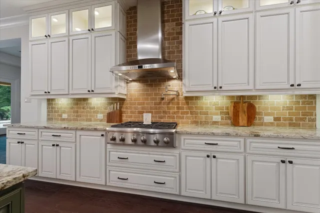 $1,575,000 | 28733 Lakeside Green, Magnolia, TX 77355