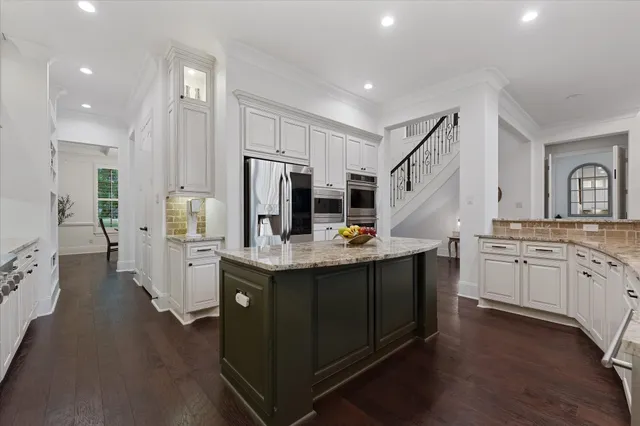 $1,575,000 | 28733 Lakeside Green, Magnolia, TX 77355