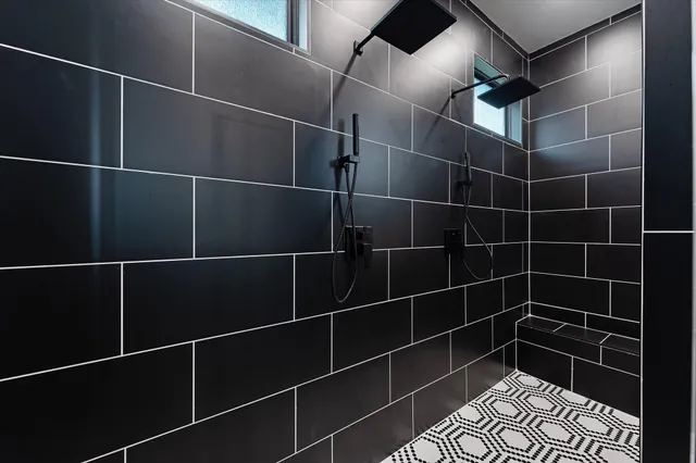 $1,575,000 | 28733 Lakeside Green, Magnolia, TX 77355