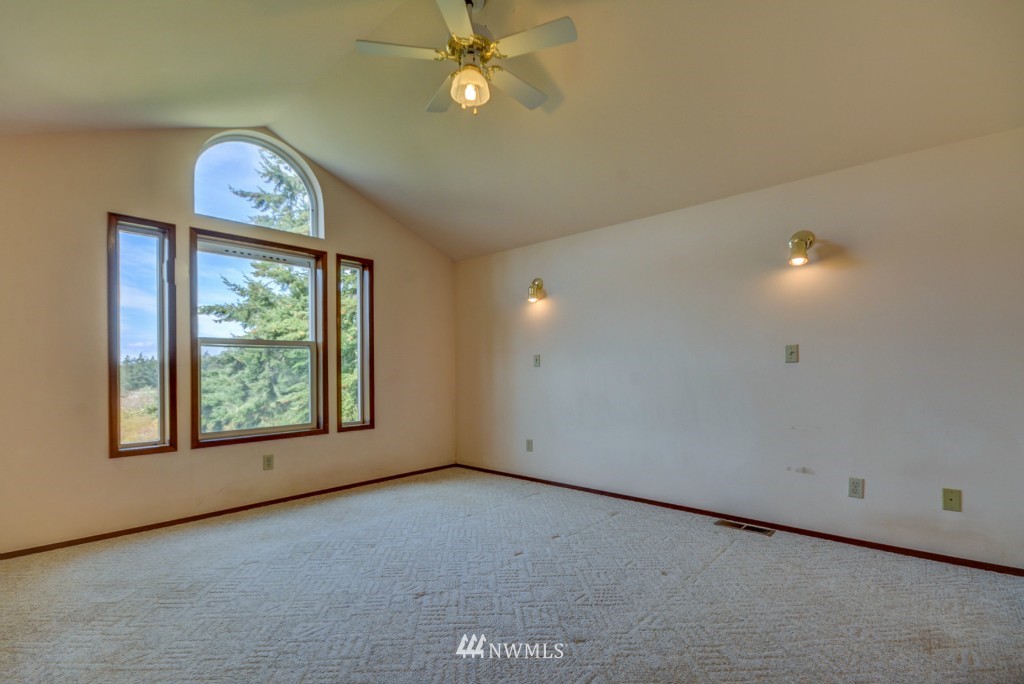 361 Denneboom Road Coupeville, WA 98239 - Photo 14 of 25 Gallery Image 14