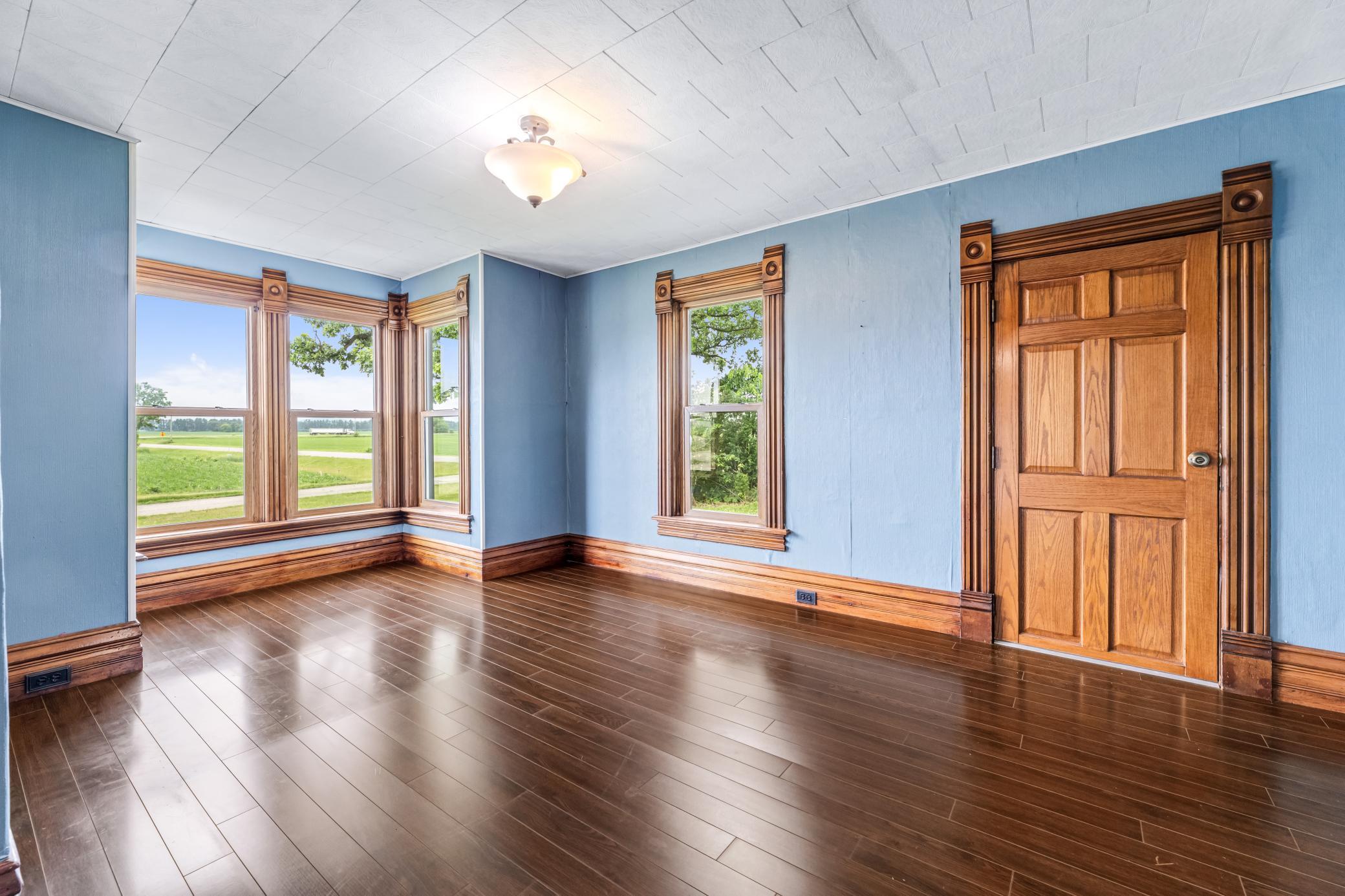 W22882 Little Tamarack Road Galesville, WI 54630 - Photo 13 of 34