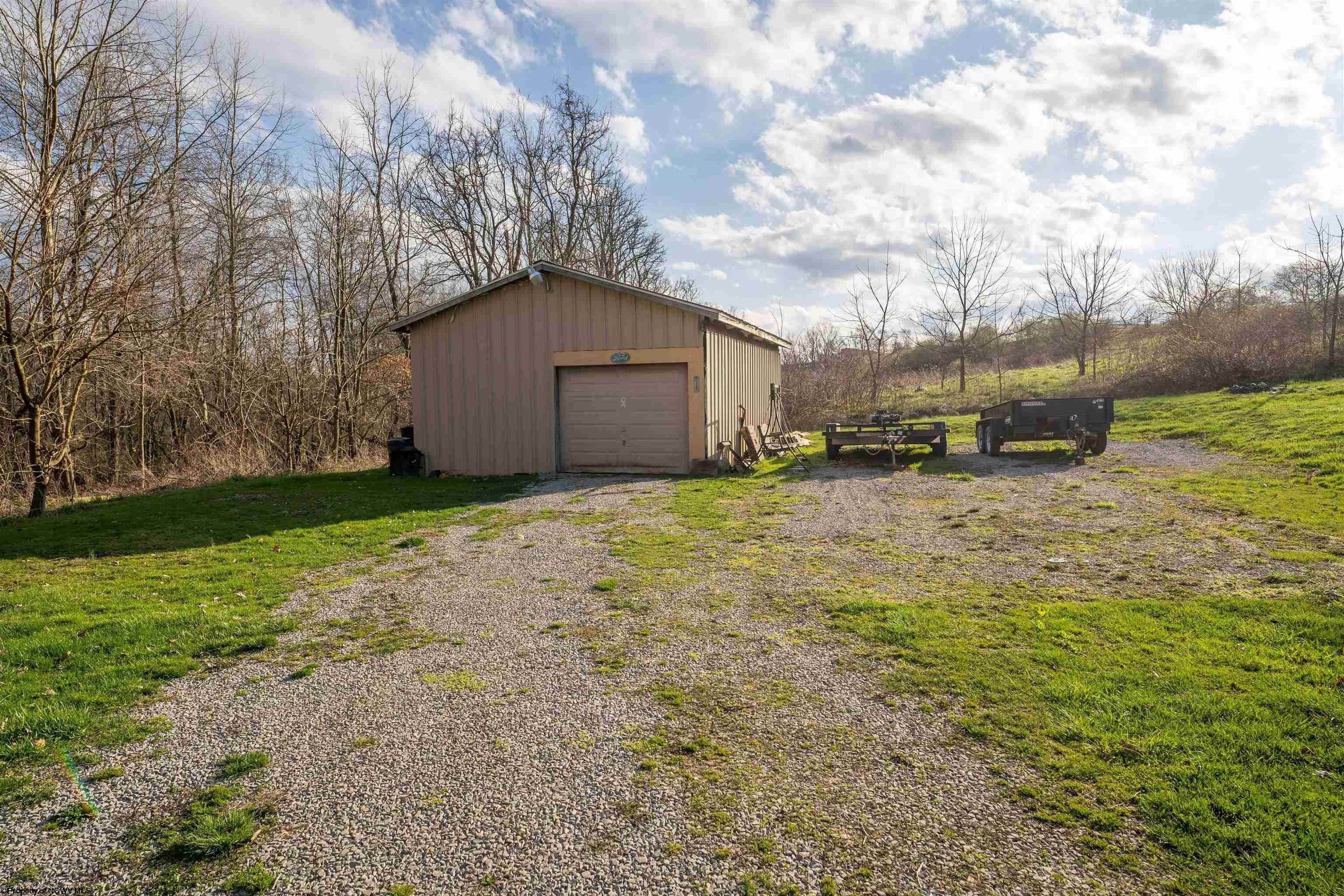 574 Weaver Mill Road Smithfield, PA 15478 - Photo 12 of 29 Gallery Image 12