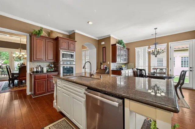 $775,000 | 4407 Horizon View Circle, Sugar Land, TX 77479