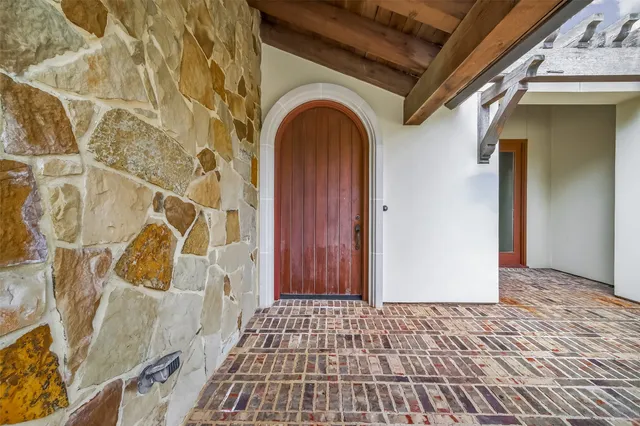 $775,000 | 4407 Horizon View Circle, Sugar Land, TX 77479