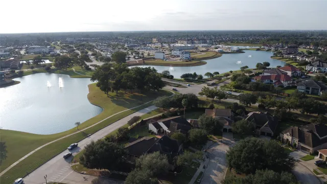 $775,000 | 4407 Horizon View Circle, Sugar Land, TX 77479