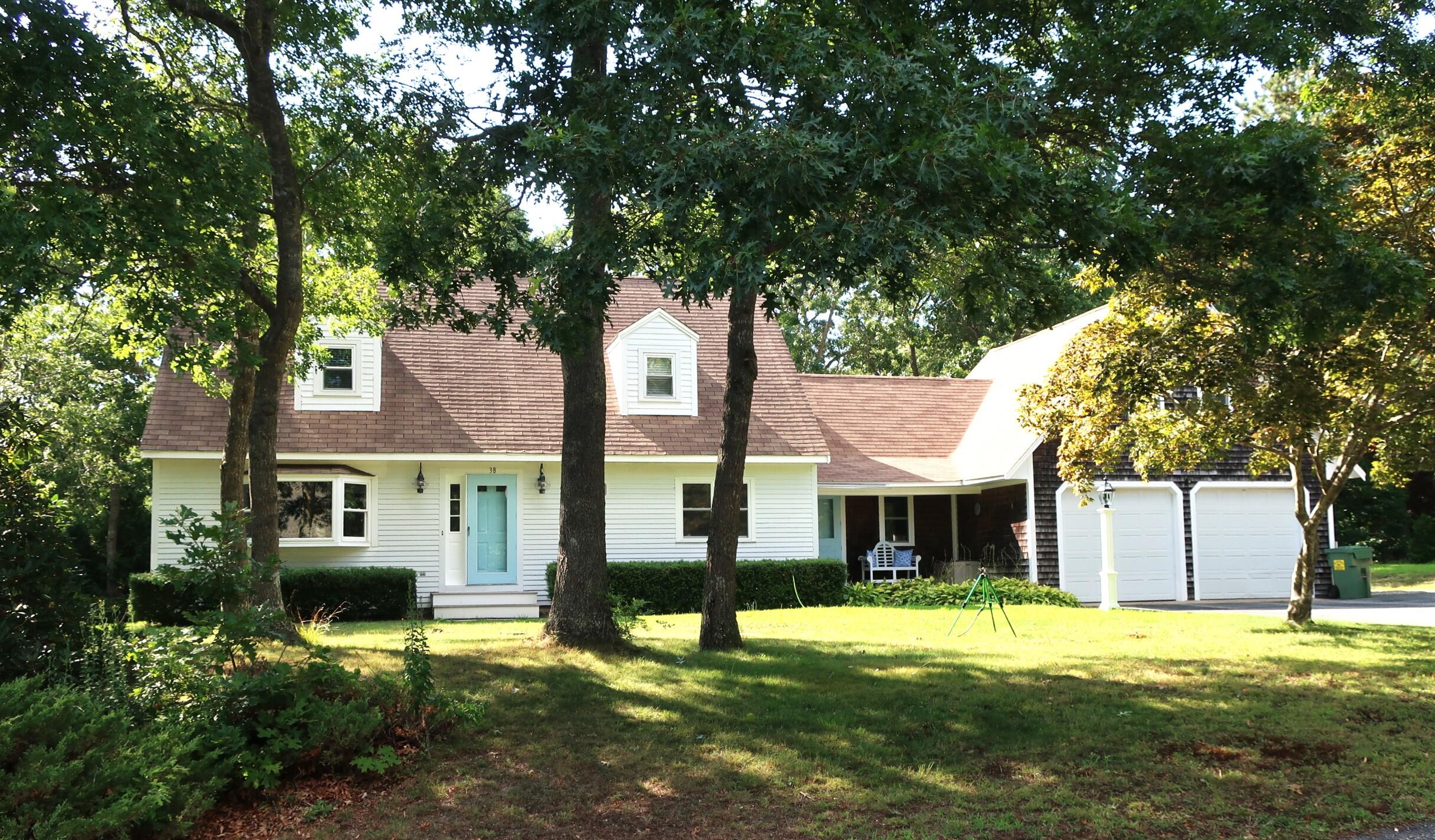 38 Hilltop Road Mashpee, MA 02649 - Photo 1 of 26 Front of House