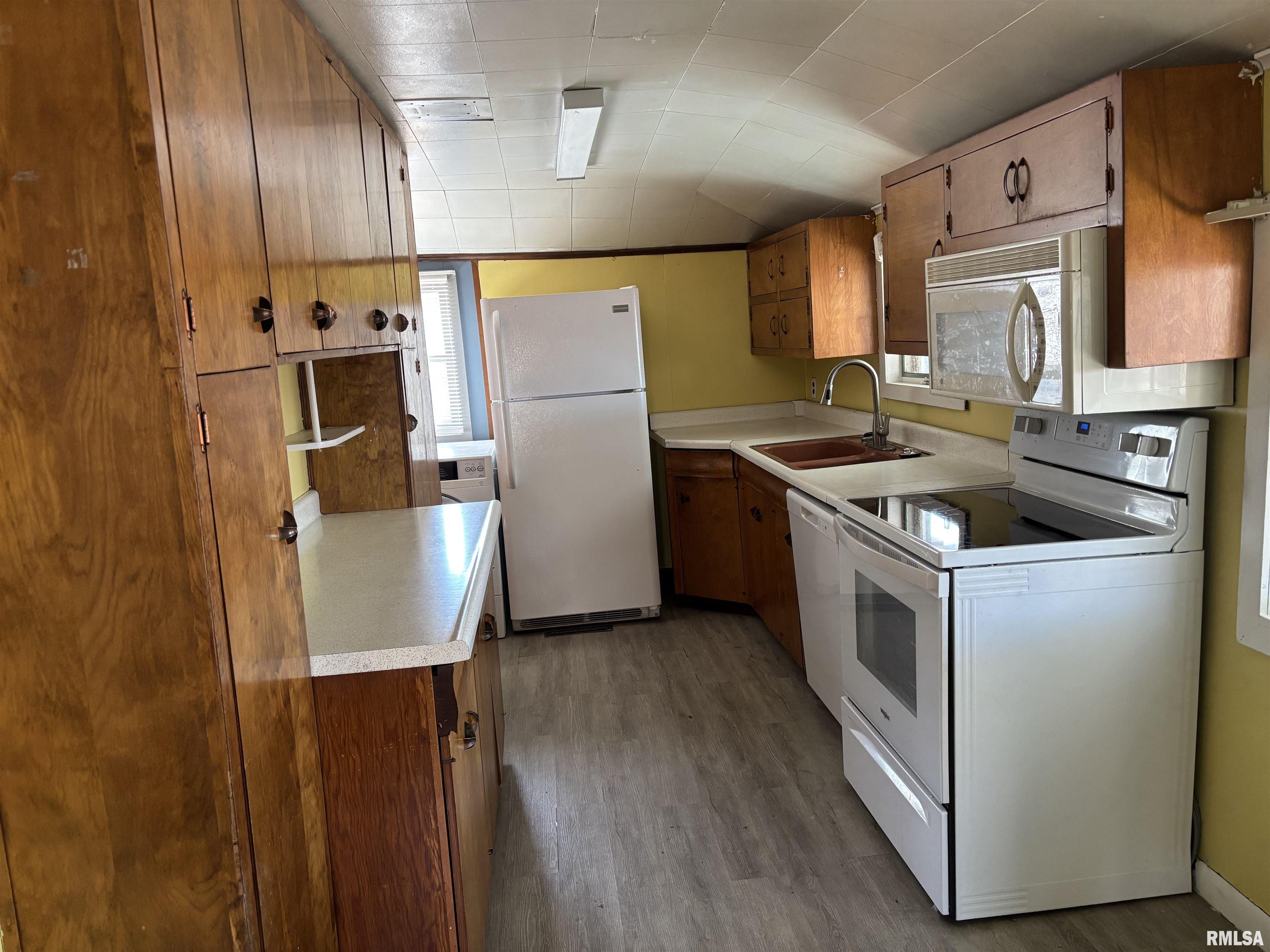 1815 North 18th Street Quincy, IL 62301 - Photo 2 of 14