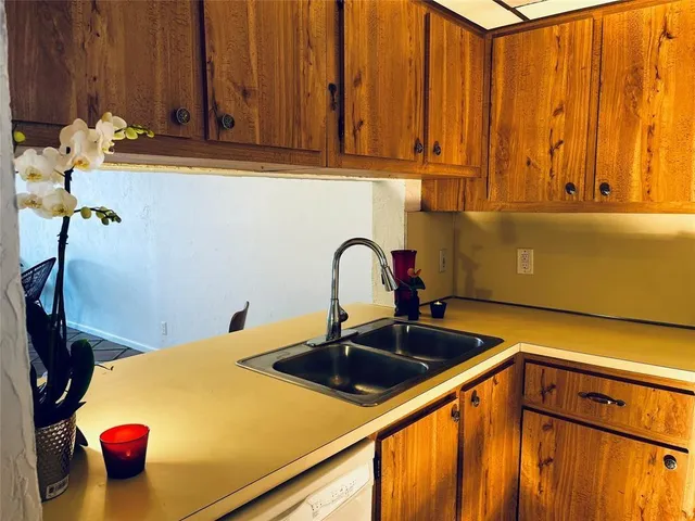 $205,000 | 111 Lake Emerald Drive, Unit 101, Oakland Park, FL 33309