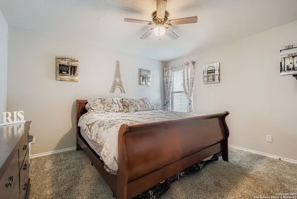 $2,400 | 9224 Grand Western, Converse, TX 78109
