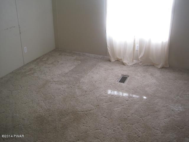85 St Moritz Drive Newfoundland, PA 18445 - Photo 8 of 21