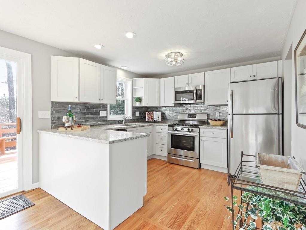 47 Jionzo Road Milford, MA 01757 - Photo 11 of 41 Gallery Image 11