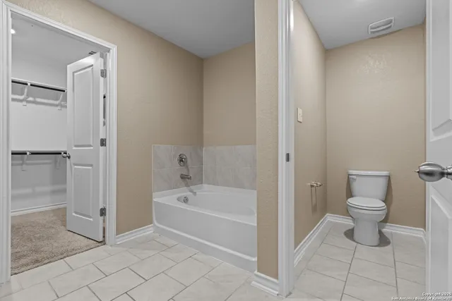 $1,950 | 13306 Needle Grass, San Antonio, TX 78254