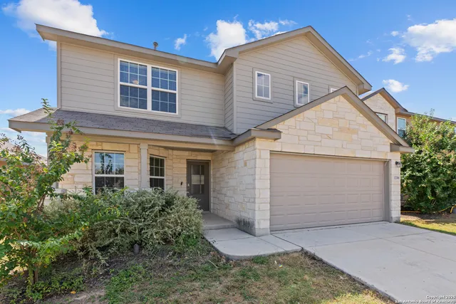 $1,950 | 13306 Needle Grass, San Antonio, TX 78254
