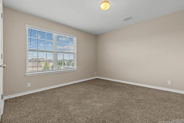 $1,950 | 13306 Needle Grass, San Antonio, TX 78254