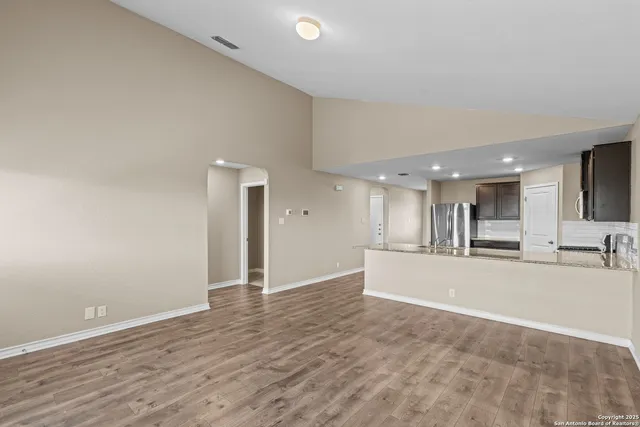 $1,950 | 13306 Needle Grass, San Antonio, TX 78254