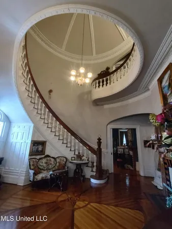 $850,000 | 802 North Union Street, Natchez, MS 39120