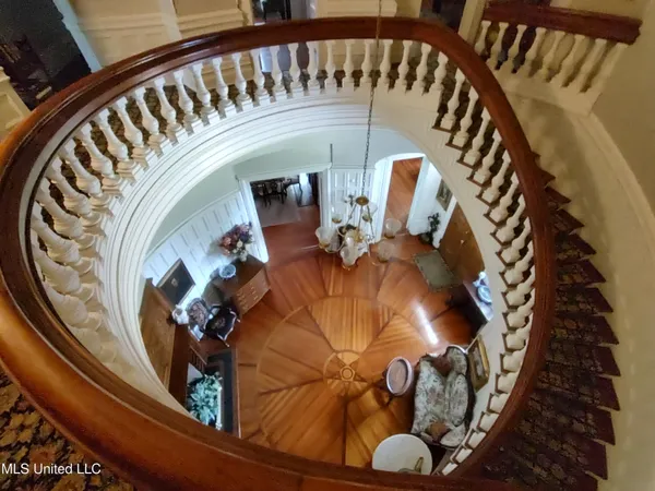 $850,000 | 802 North Union Street, Natchez, MS 39120