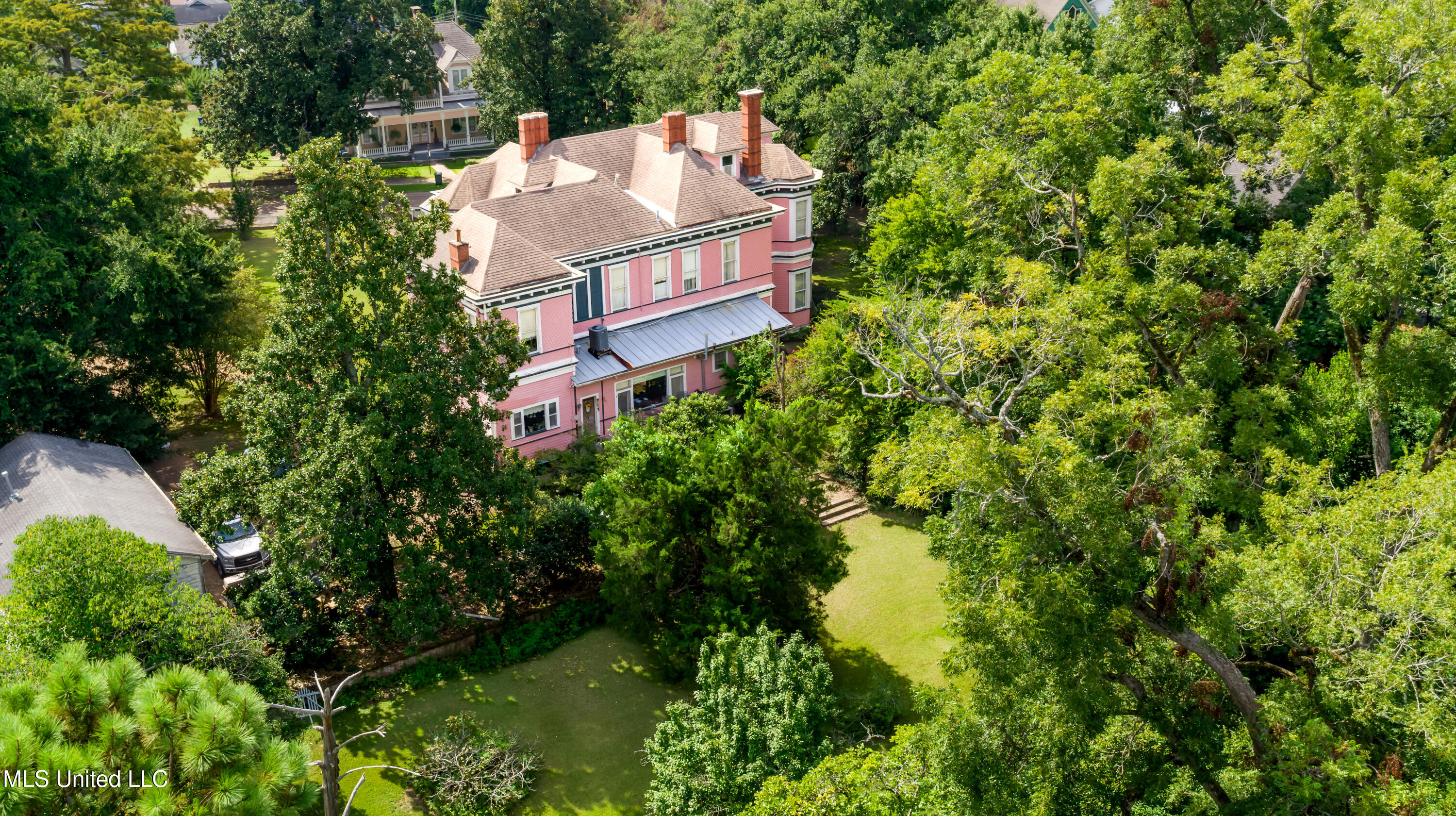 802 North Union Street Natchez, MS 39120 - Photo 3 of 70 DJI_0073