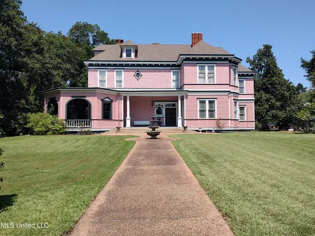 $850,000 | 802 North Union Street, Natchez, MS 39120
