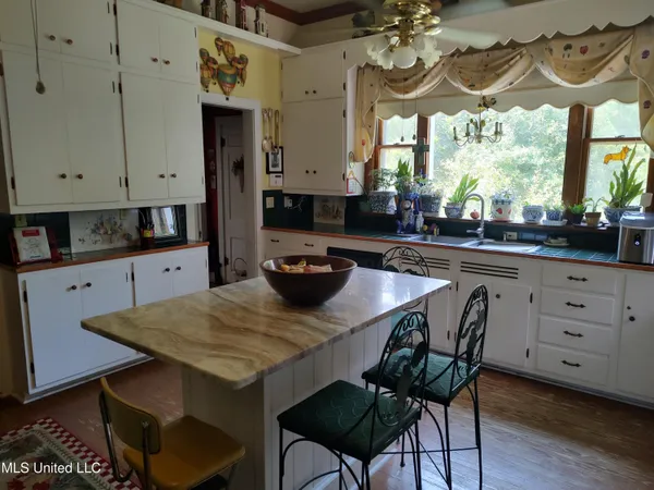 $850,000 | 802 North Union Street, Natchez, MS 39120