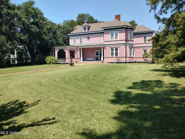 $850,000 | 802 North Union Street, Natchez, MS 39120