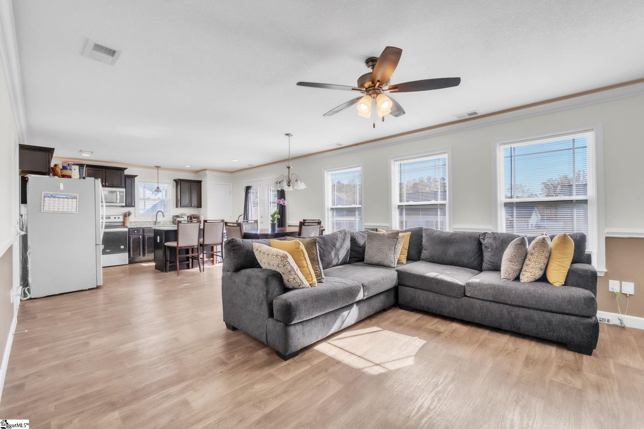 1708 Roxanne Sue Drive Lyman, SC 29365 - Photo 4 of 32