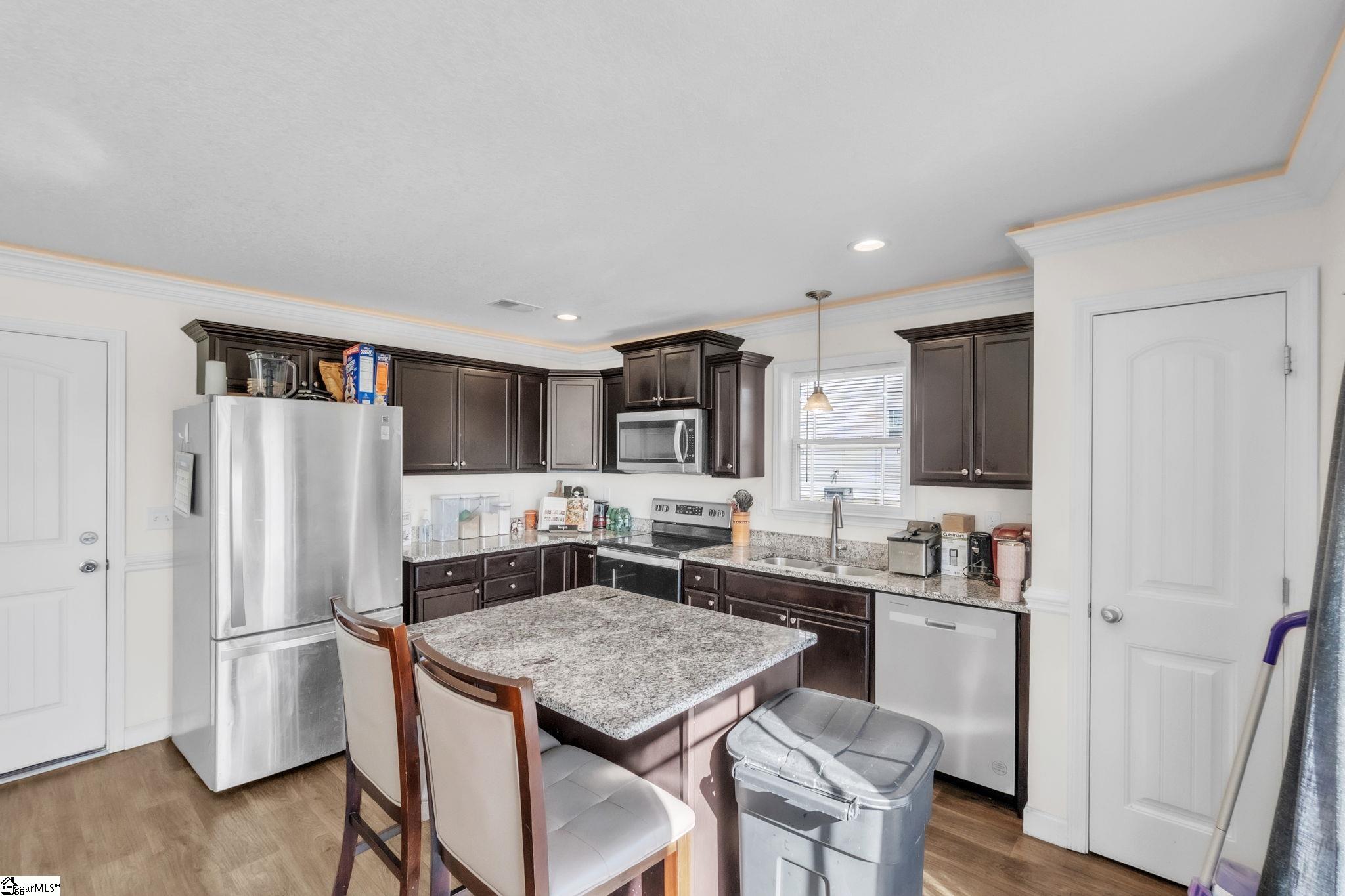 1708 Roxanne Sue Drive Lyman, SC 29365 - Photo 8 of 32