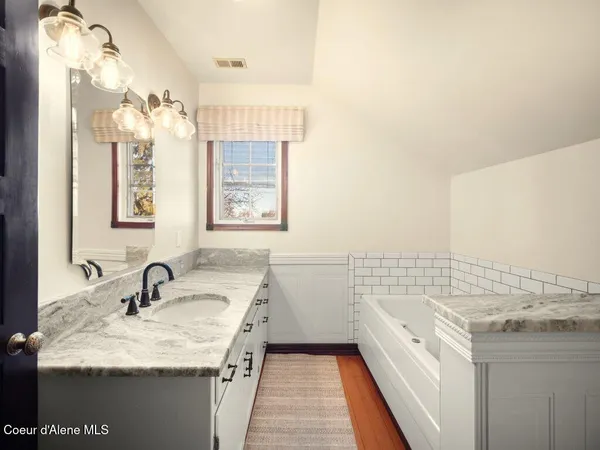 $925,000 | 3351 Lone Pine Road, Oakesdale, WA 99158