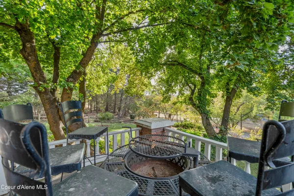 $925,000 | 3351 Lone Pine Road, Oakesdale, WA 99158