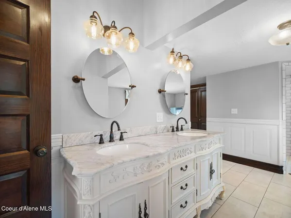 $925,000 | 3351 Lone Pine Road, Oakesdale, WA 99158