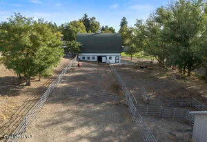 $925,000 | 3351 Lone Pine Road, Oakesdale, WA 99158