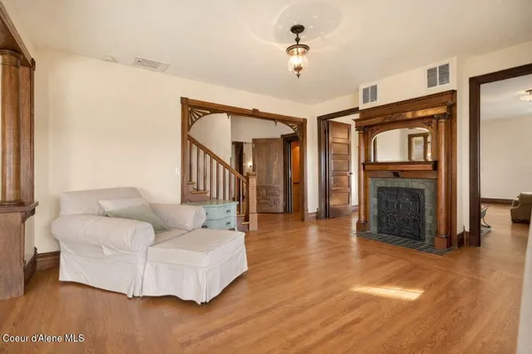 $925,000 | 3351 Lone Pine Road, Oakesdale, WA 99158