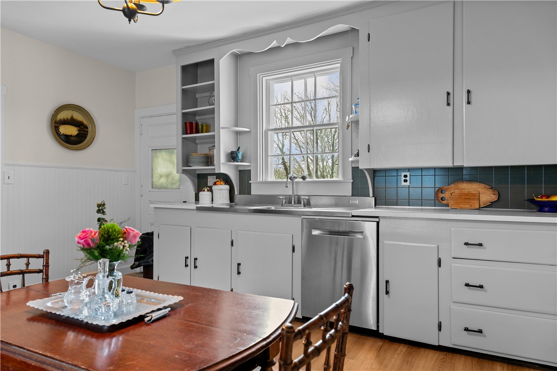 1954 Main Road Westport Point, MA 02791 - Photo 20 of 44