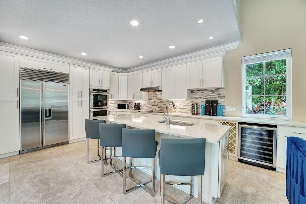 43 Coconut Lane Ocean Ridge, FL 33435 - Photo 9 of 29 9