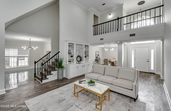 $349,999 | 2150 West Fairway Drive, Brandon, MS 39047