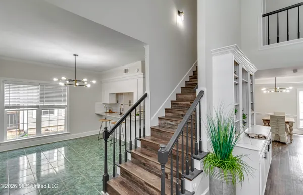 $349,999 | 2150 West Fairway Drive, Brandon, MS 39047